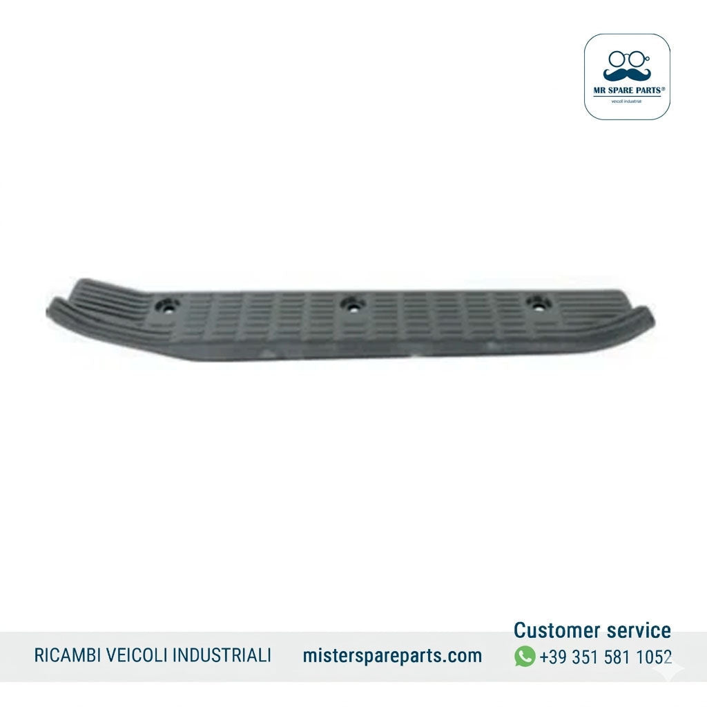 Batticalcagno Anteriore DX IVECO Stralis Eurocargo Eurostar Eurotech Eurotrakker COVIND 240/224 OE 98439085